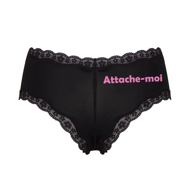 Femme - Attache Moi